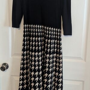 Danny & Nicole Black and Cream Houndstooth Dress